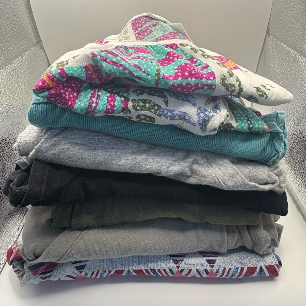 11pcThyme Maternity Short Sleeve Tops/Tanks/Shorts/pant/Jeans/Skirt - Multicolor